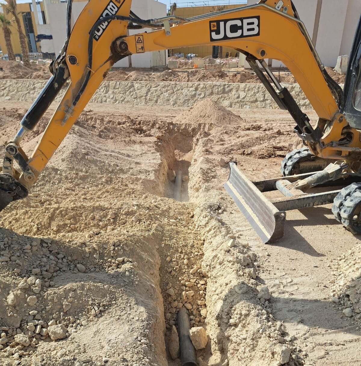 تنفيذ شبكة ري من أعمال جرين جروث